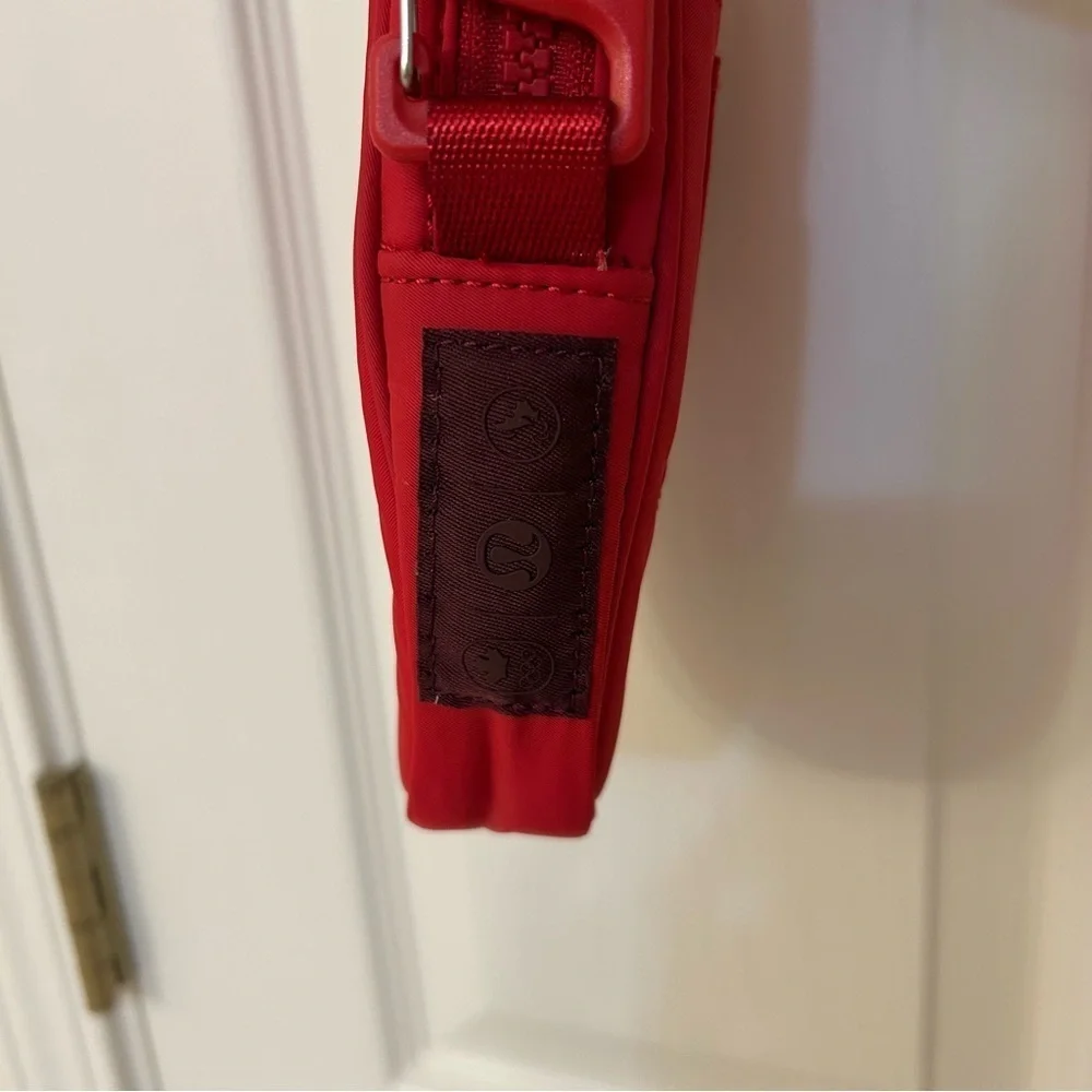 Lululemon Team Canada 22 Future Legacy Crossbody Bag in Crimson Red